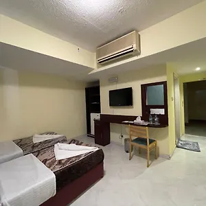 احجز هنا