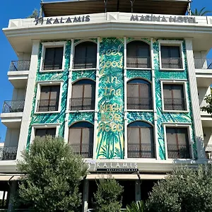 فندق 39 Kalamis Marina & Restaurant